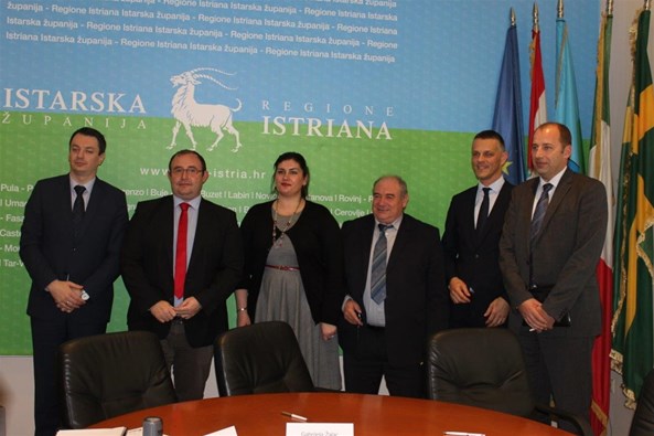 Svečano potpisivanje Ugovora o...